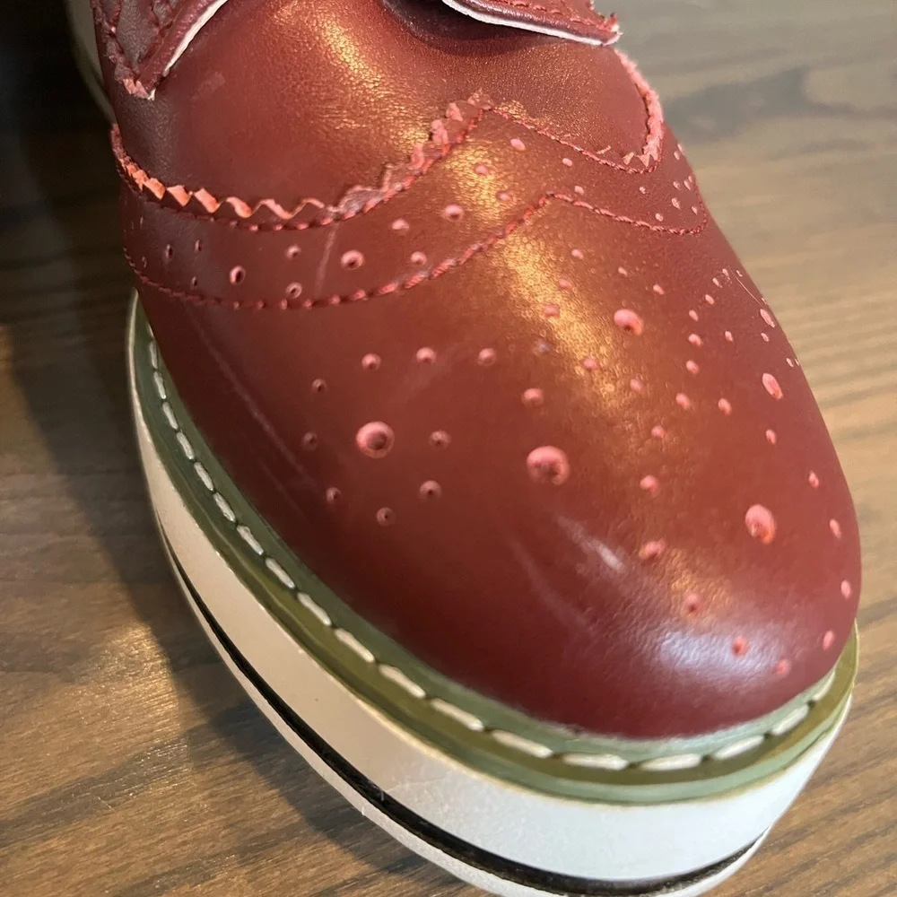 Dadawen Burgundy Oxford